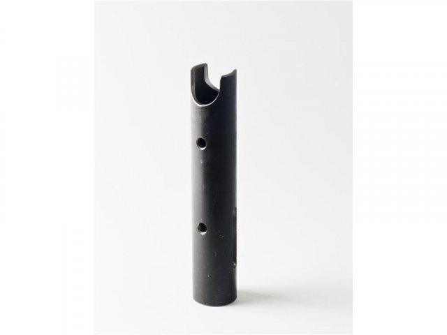 latch retracting case